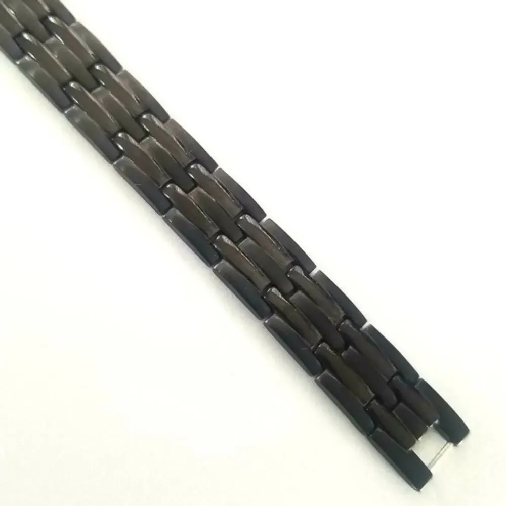 New‎ stainless steel magnetic bracelet 8.5 inches